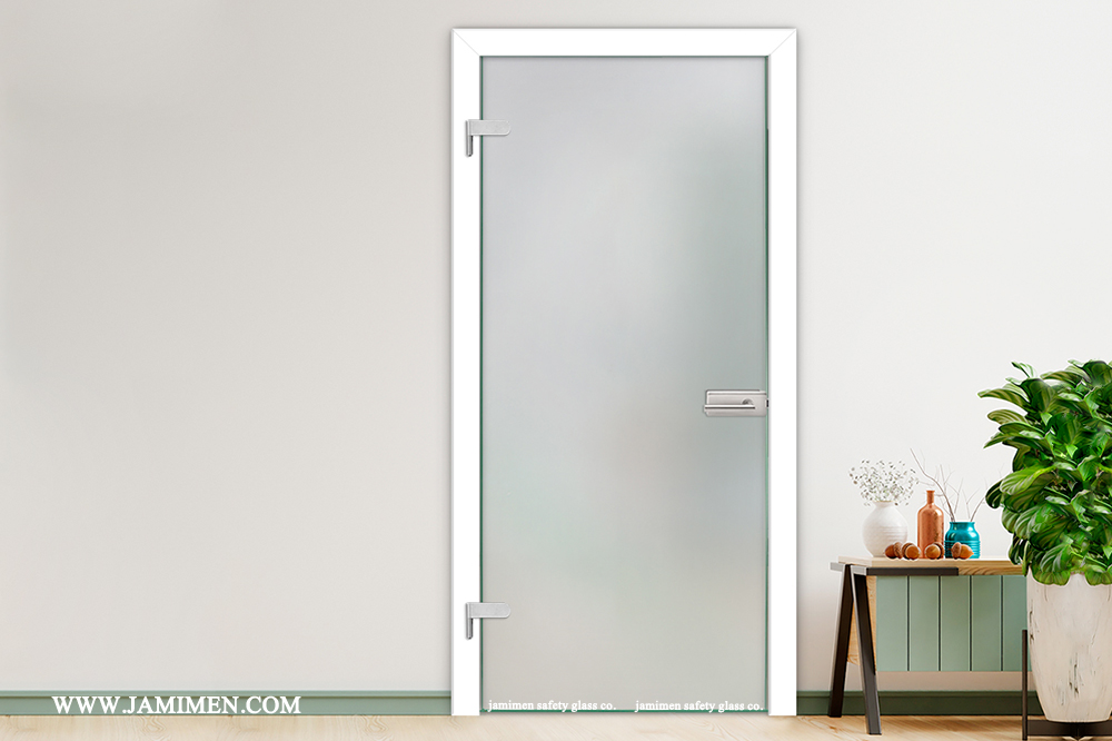 قیمت شیشه ساتینا