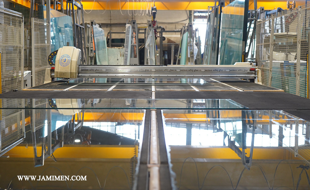 cutting-machine-jamimen-safety-glass-company